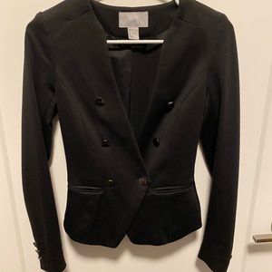 Black H&M women’s blazer. Size 2. Excellent condition